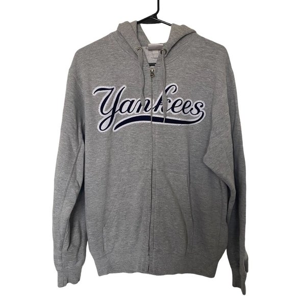 Majestic Other - Yankees Majestic Classic Men's Small Gray Hoodie